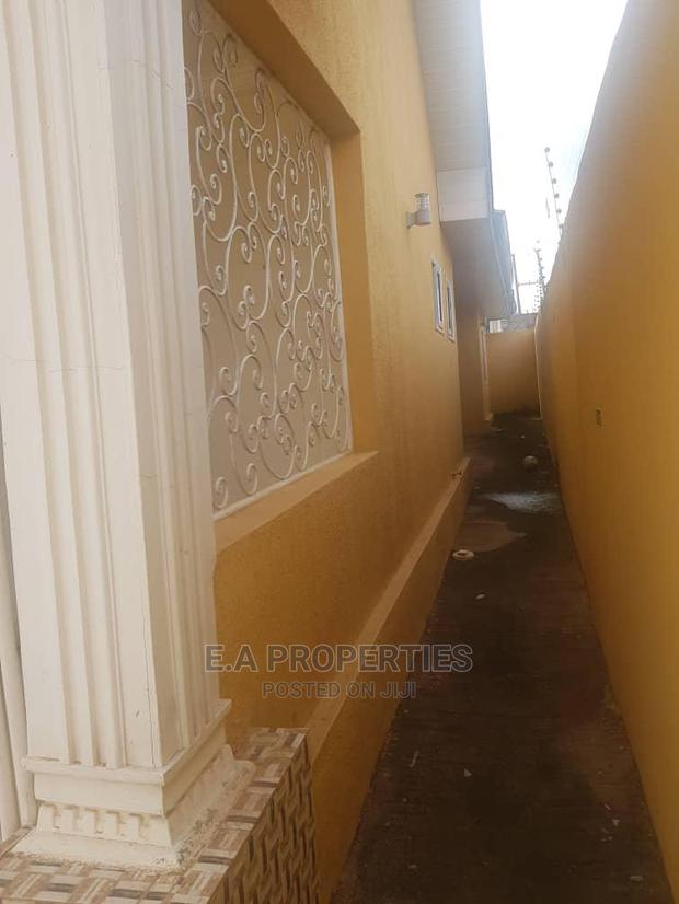 4bdrm House in E a Properties, Barrier for Sale · Photo 3