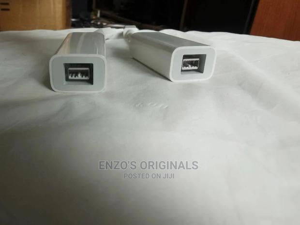 Apple Thunderbolt To Firewire 800 Adapter · Photo 3