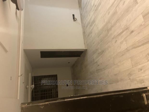 2bdrm Apartment in Tseaddo, Airport Residential Area for rent · Photo 5