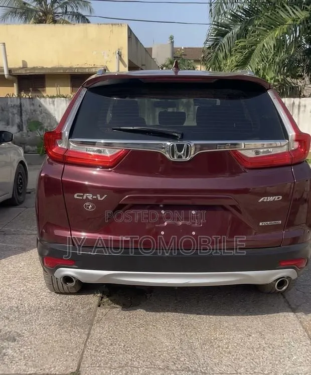 Honda CR-V Touring AWD 2018 Red · Photo 1