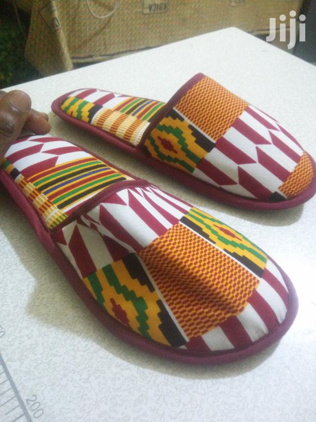 Room Slippers · Photo 2