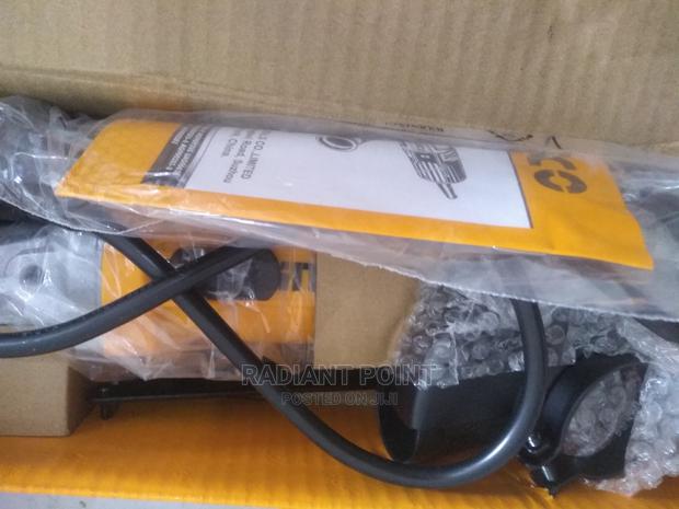 Ingco Angle Grinder 900w Power · Photo 2