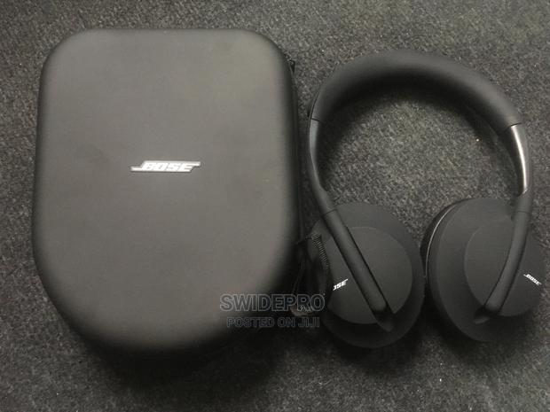 Bose 700 Wireless Headset · Photo 5