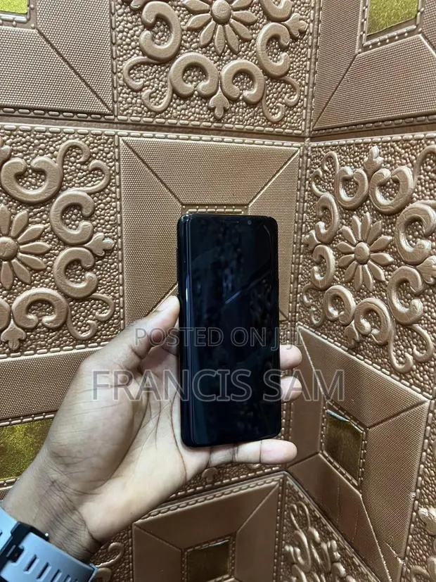 Samsung Galaxy S9 64 GB Blue · Photo 1