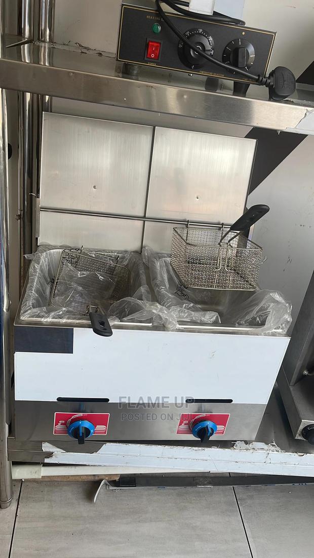 Deep Fryer 2 Tanks · Photo 1