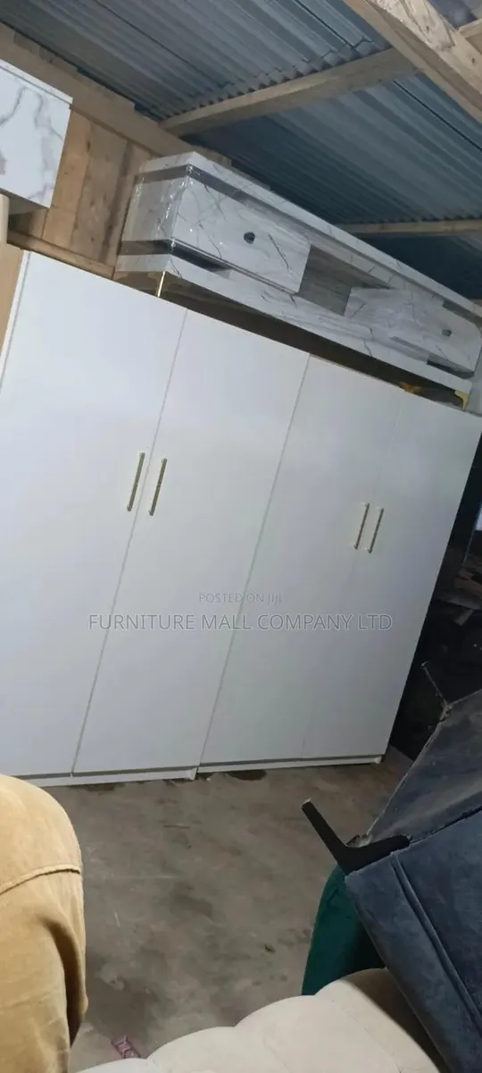 Solid 4in1 Wardrobe for Sell. Free Delivery · Photo 1