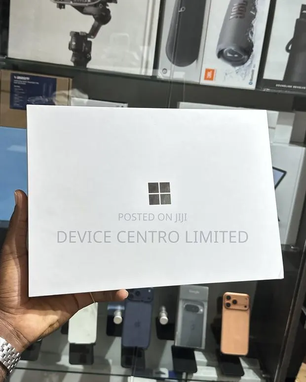 New Microsoft Surface Pro Copilot+ PC 12 8GB Qualcomm Snapdragon X Plus · Photo 1