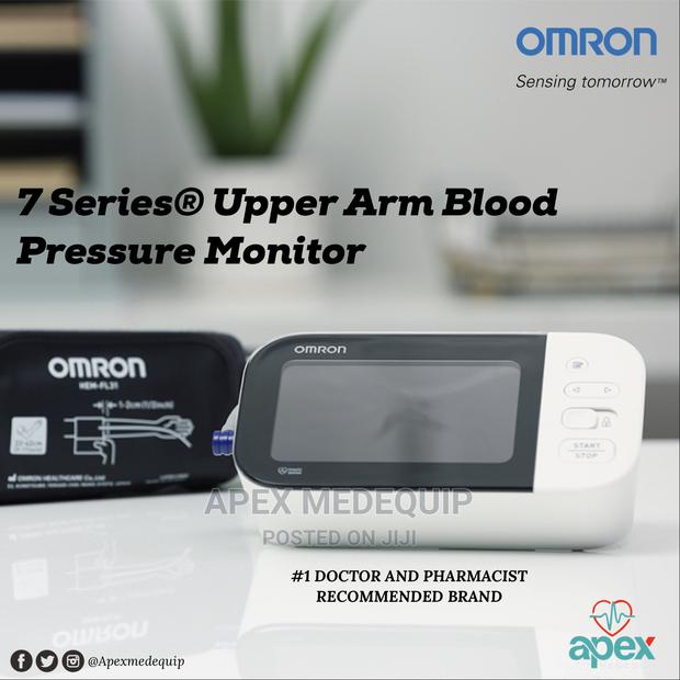 Omron Series 7 Blood Pressure Monitor ( OMRON M7 ) · Photo 1
