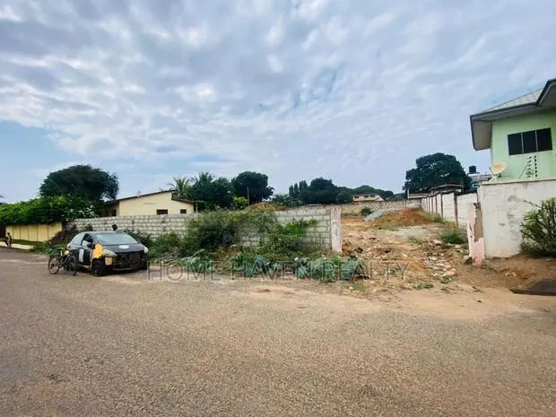 0.22 ACRE Land for Sale at Labone · Photo 1