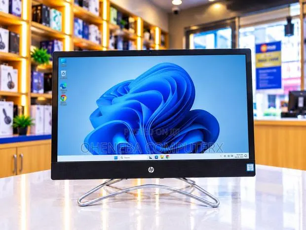 Desktop Computer HP AiO 24 8GB Intel Core i5 SSD 256GB · Photo 1