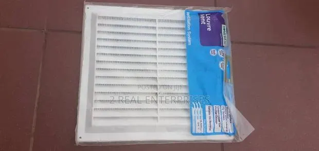 Plastic Louvre Air Vent Grill 9" X 9" (229mm X 229mm) With Fly Screen · Photo 1