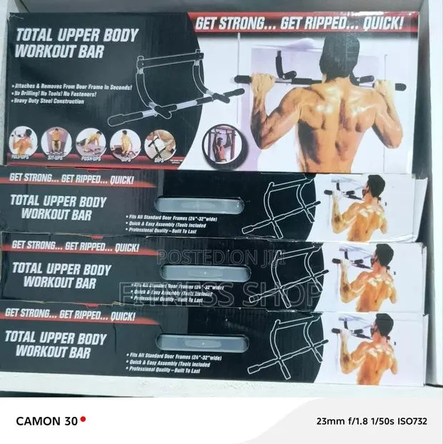 Iron Bar - Upper Total Body Workout Bar · Photo 1