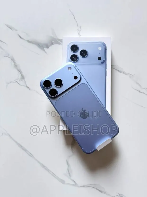 Apple iPhone 18 Pro Max 512 GB Blue · Photo 1