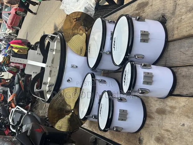 Jac 6-set Marching Parade Quad Drum-set · Photo 1