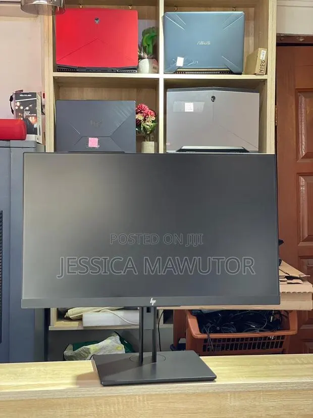 Computer Monitor · Photo 1