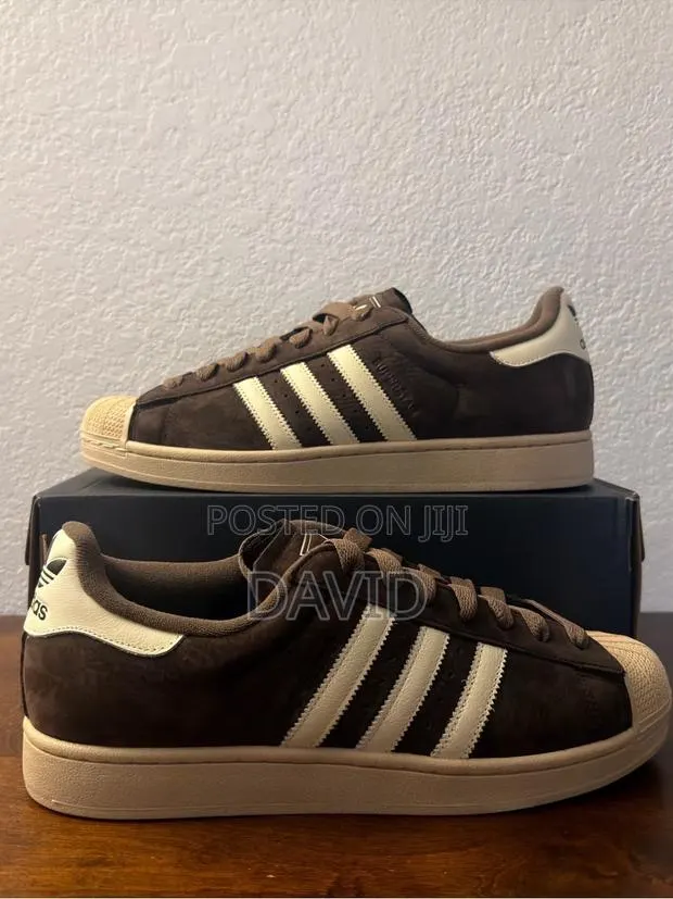 Adidas Superstar · Photo 1