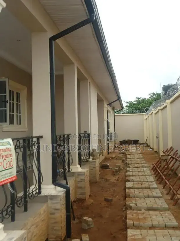 Gutter Guard Quality · Photo 1