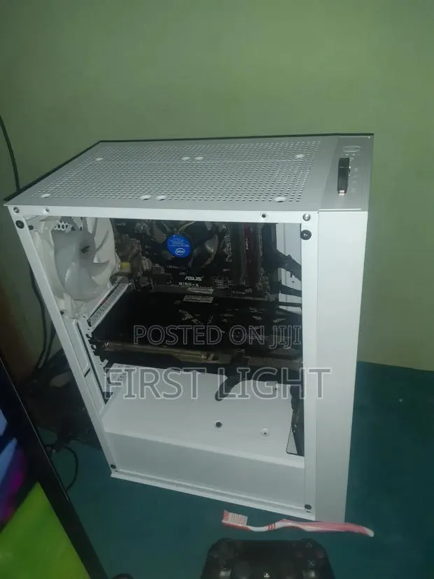 A290 Gaming Case · Photo 1
