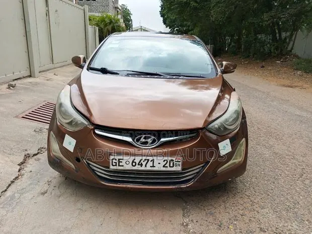 Hyundai Elantra SE Coupe FWD (1.8L 4cyl 6A) 2013 Brown · Photo 1