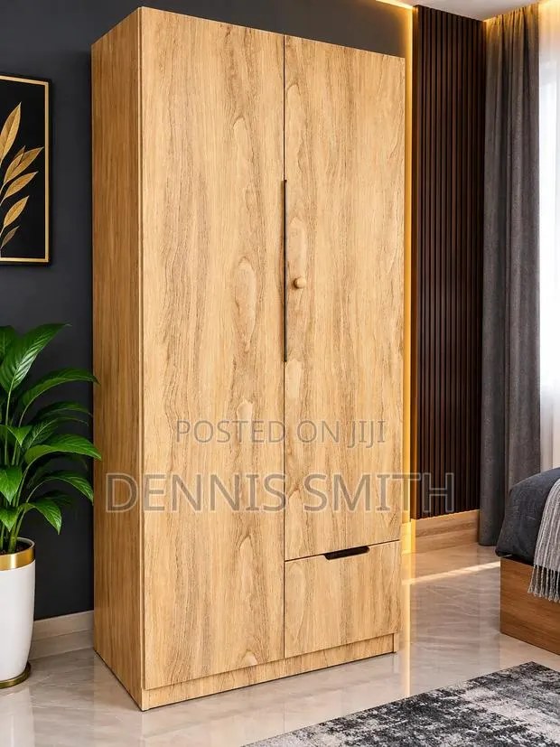 Waredrop With TV Console or Unit · Photo 1