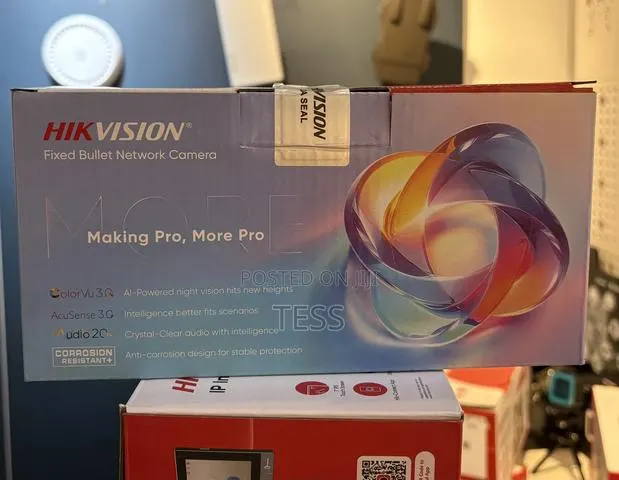 Hikvision Ip 4mp Camera Fullcolorvu Acusense 2cd2047g3-Li2uy · Photo 1