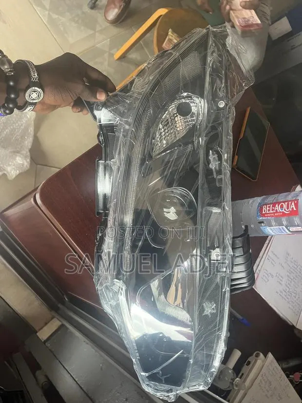 Honda Civic 2019 to 2021 Headlight Back. · Photo 1