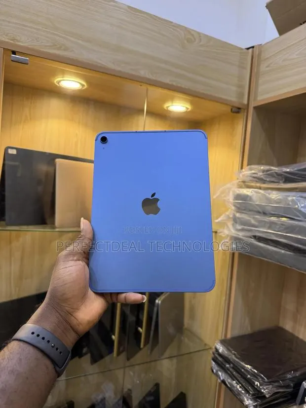 New Apple iPad (2022) 256 GB Blue · Photo 1