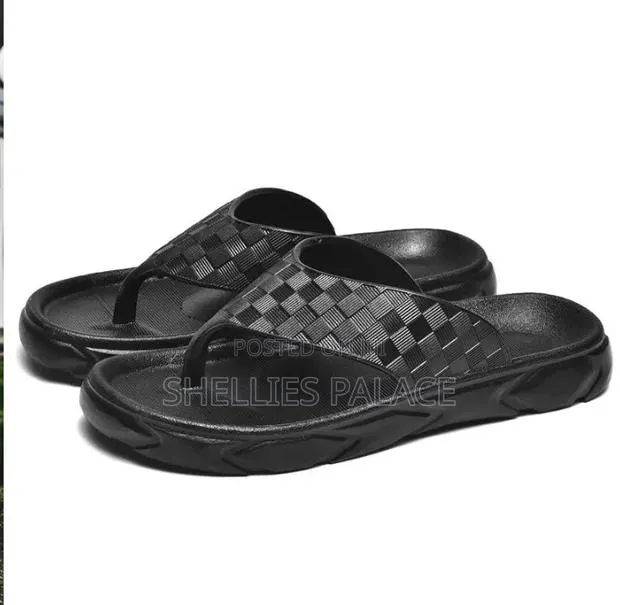 Ultra Soft Unisex Flip Flops Indoors Outdoor Eva Sandals · Photo 1