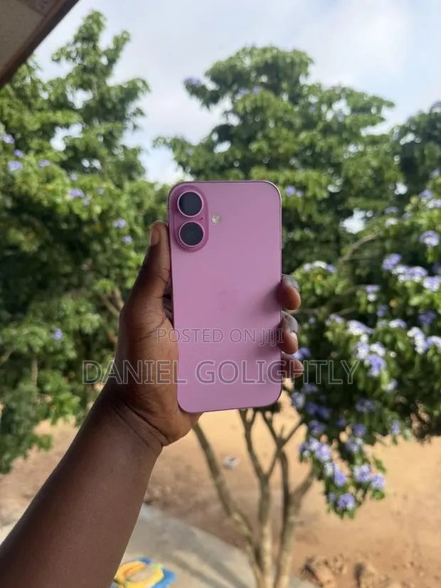 Apple iPhone 16 128 GB Pink · Photo 1