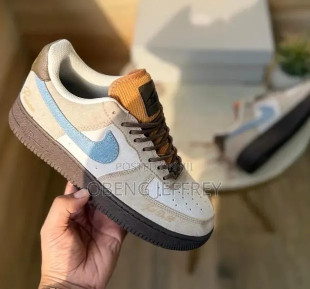 Original Airforce Love N Peace · Photo 1