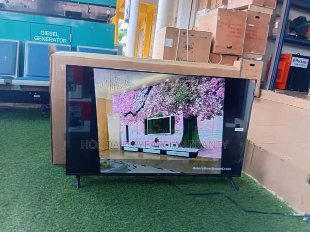 Modern Display TCL 43 Inches TV – 43 Inches Smart TV · Photo 1