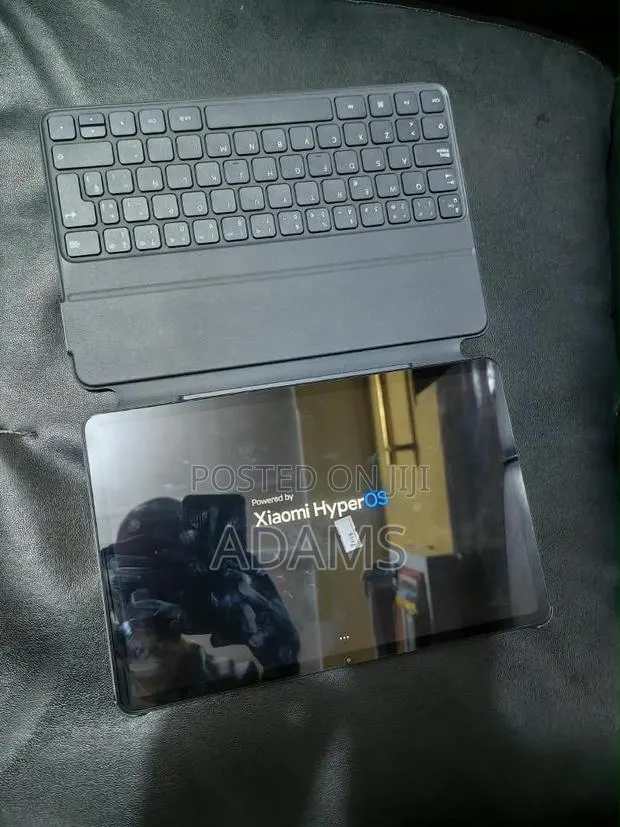 New Xiaomi Redmi Pad Pro 128 GB Red · Photo 1