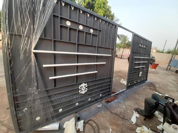 Metal Gate New Design · Photo 1