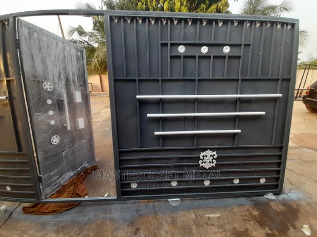 Metal Gate New Design · Photo 2