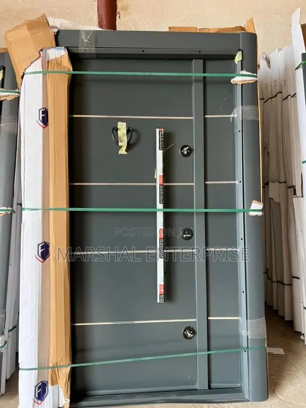 Waterproof Door With 3 Locking System · Photo 1