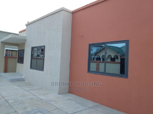 3bdrm House in Bronko Housing, Spintex for rent · Photo 4