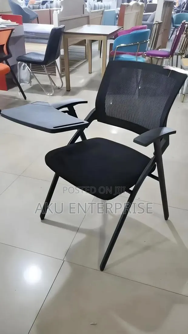 Folding Training Chair With Writing Tablet · Photo 1