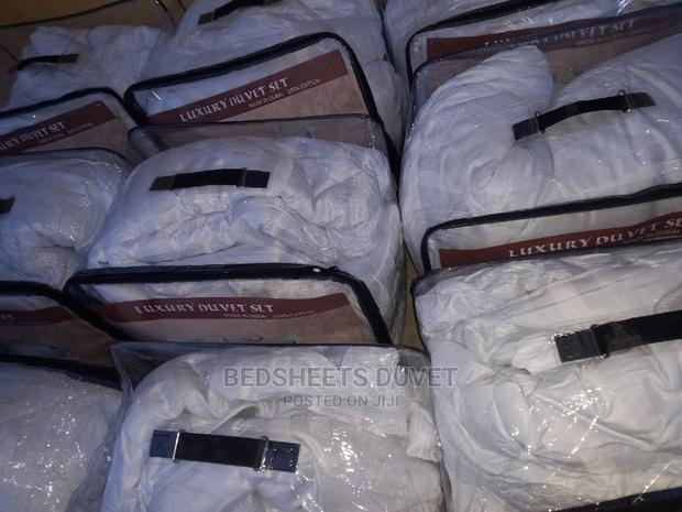White Duvet Sets for King and Queen · Photo 1