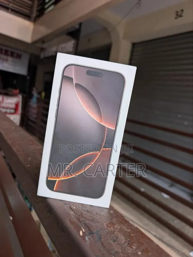 New Apple iPhone 16 Pro Max 256 GB · Photo 1