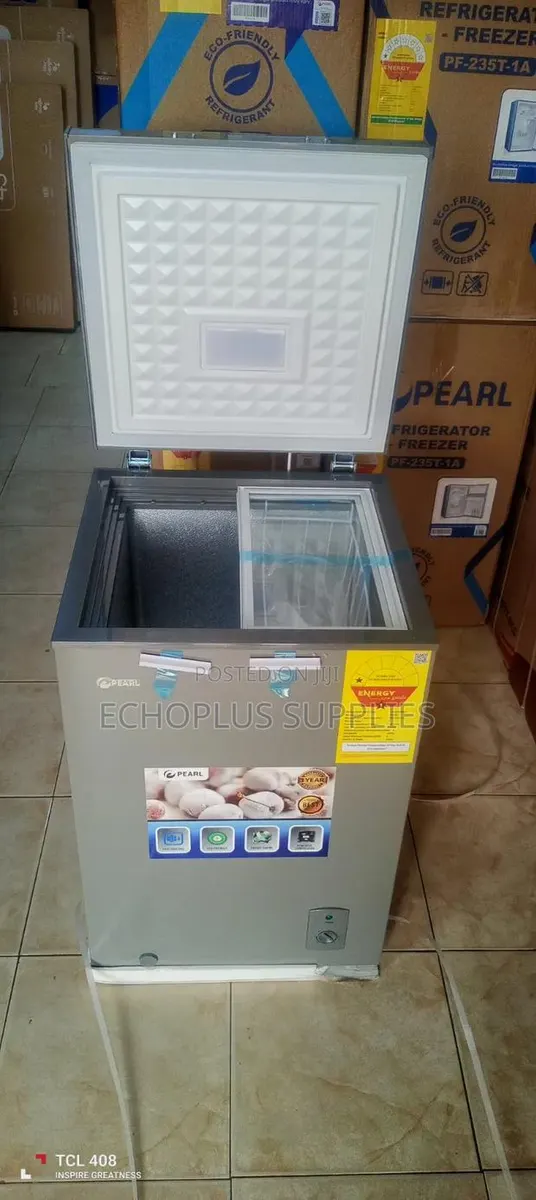 Pearl Chest Freezer/100 Liters/Sliding Glass Door · Photo 1