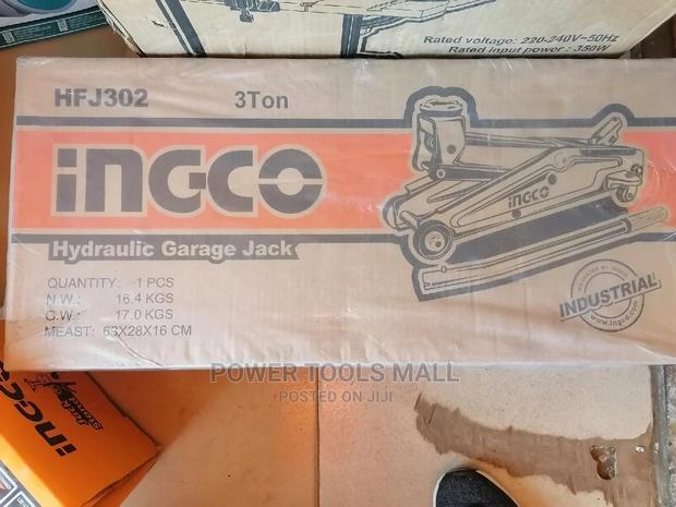 Hydraulic Floor Jack 3 Ton · Photo 2