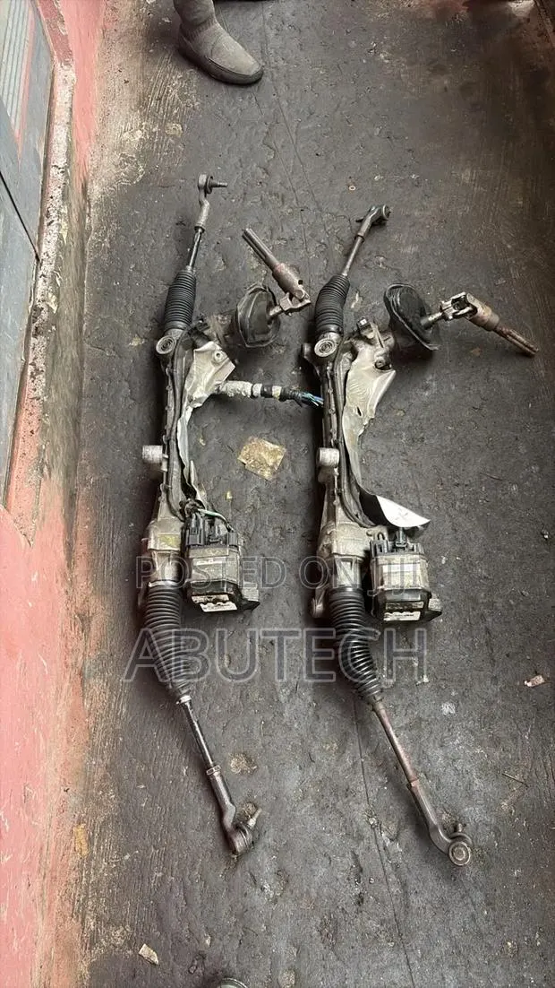 Steering Rack Ford Escape and Ford Focus 2010, 2012, 2015 · Photo 1