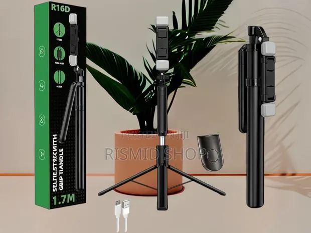 R16D Multifunctional Selfie Stick Tripod · Photo 1