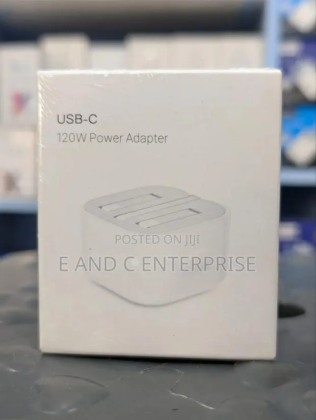 120w Usb-C Power Adapter · Photo 1
