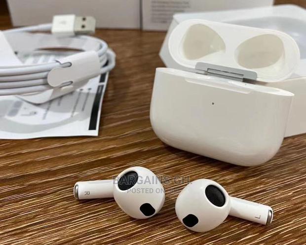 Airpods 3 Wireless Earbuds · Photo 3