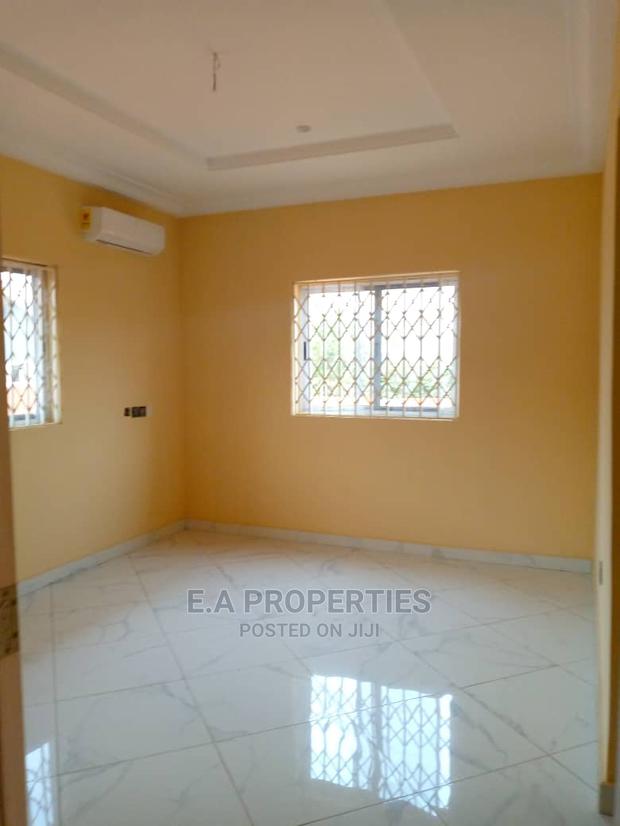 4bdrm House in E a Properties, Asore Junction for Sale · Photo 3