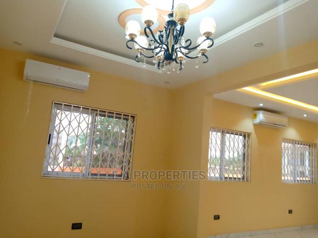 4bdrm House in E a Properties, Asore Junction for Sale · Photo 2