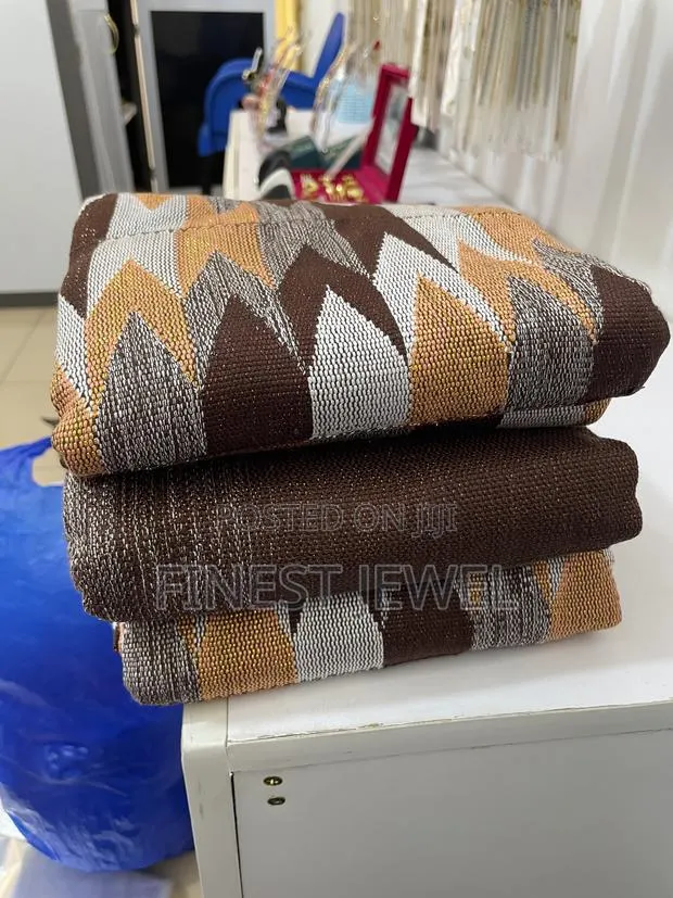 Agotime Kente · Photo 1