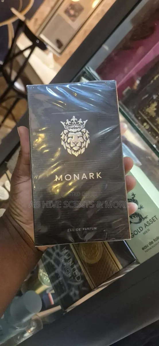 Monark Perfume · Photo 1