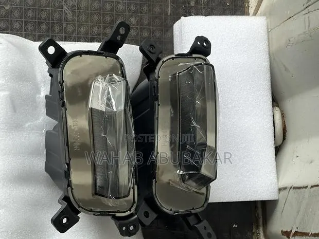 Hyundai Tucson 2025 Fog Light Pair · Photo 1